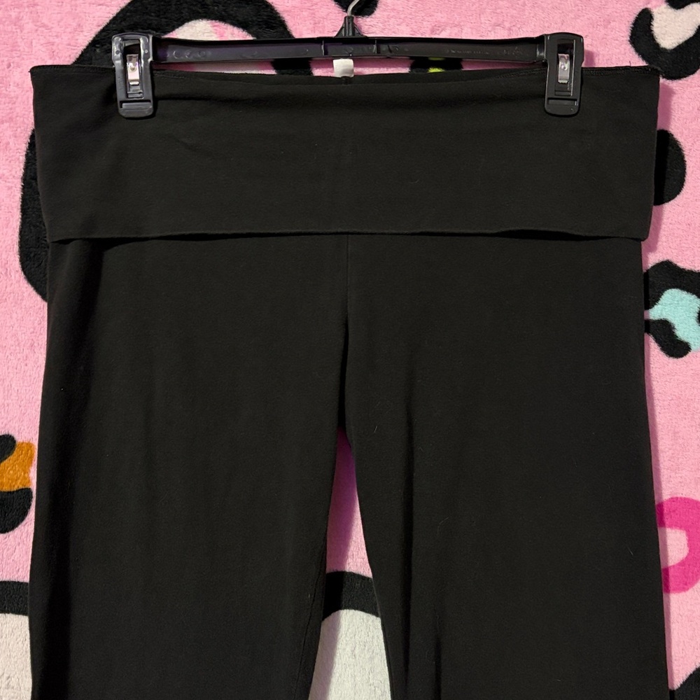 Victoria’s secret fold over flare yoga pants - Picture 4 of 5